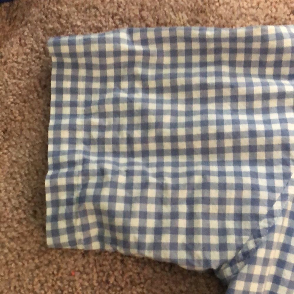 Carhartt- blue and white plaid button down short sleeve- small - Picture 3 of 8